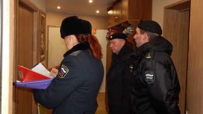 Должников «Квадры» в Смоленске посетили судебные приставы